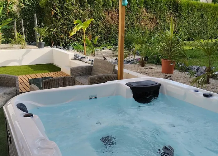 Au Pied Des Vignes Champenoise *